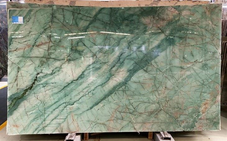 Tấm sàn thạch anh Da Vinci màu xanh lá cây